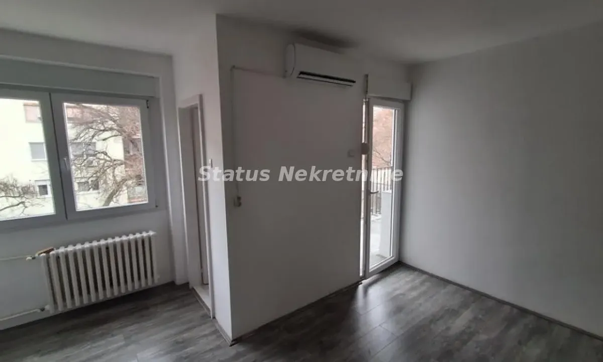 Izdavanje, dvosoban stan, 54m², Železnička Stanica, Novi Sad Sve Podlokacije