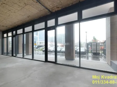 Izdavanje, poslovni prostor, 270m², Tošin bunar, Novi Beograd Sve Podlokacije - image 4