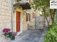 Sale, house, 450m², Dobrota, Kotor - image 18