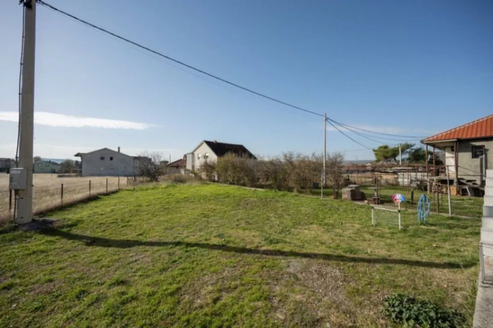 Prodaja, kuća, 198m², Zagorič, Podgorica