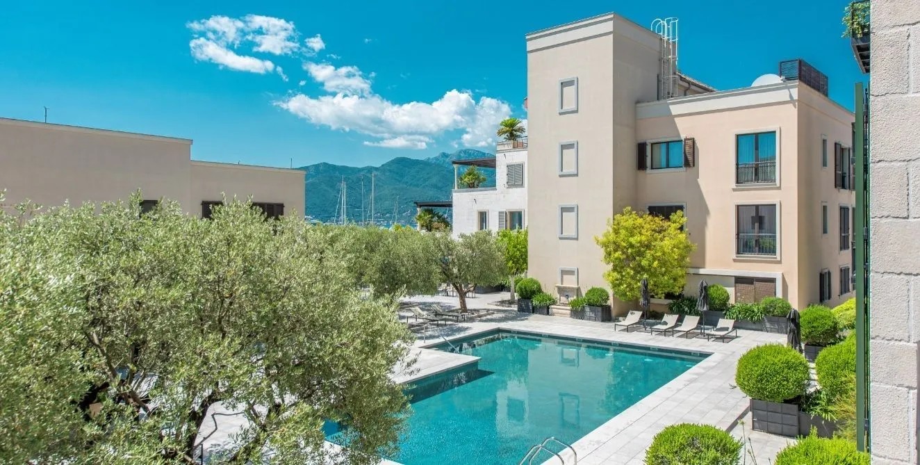 Sale, two bedroom apartment, 148m², Tivat, Crna Gora