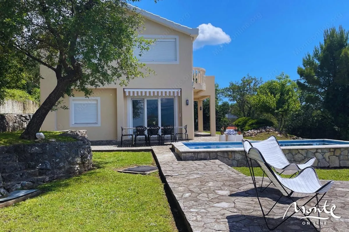 Sale, house, 270m², Kotor, Crna Gora