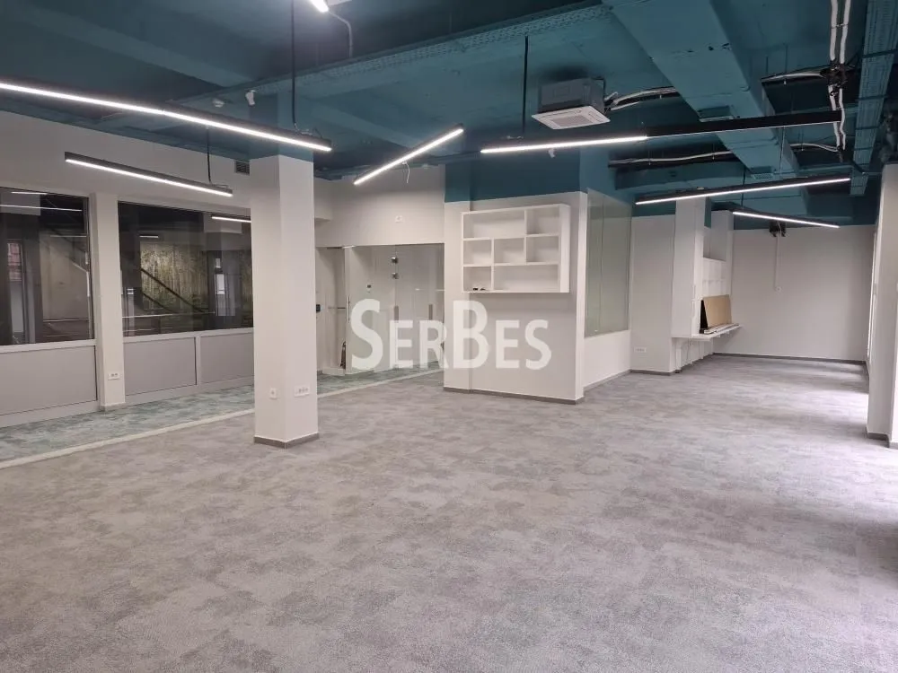 Rent, office space, 131m², Bulevar Oslobodjenja, Novi Sad Sve Podlokacije