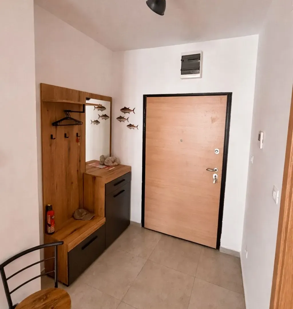 Prodaja, dvosoban stan, 73m², Bečići, Budva