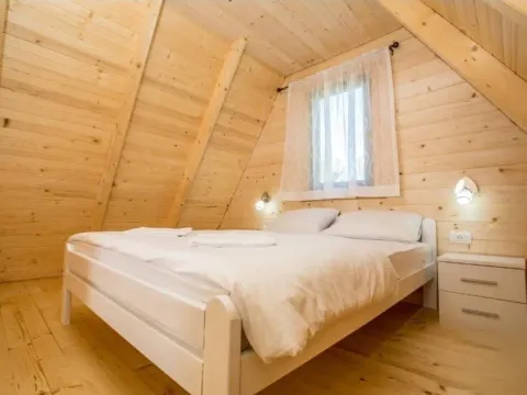 Sale, house, 207m², Borje, Žabljak - image 16