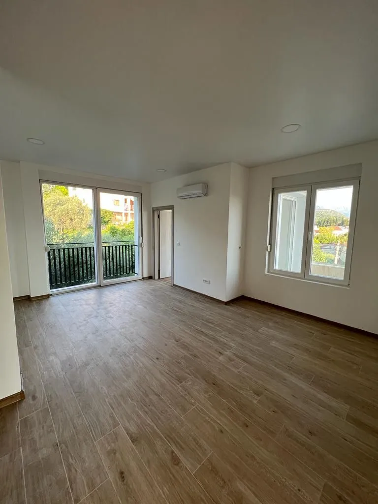 Prodaja, stan, 45m², Tivat, Crna Gora