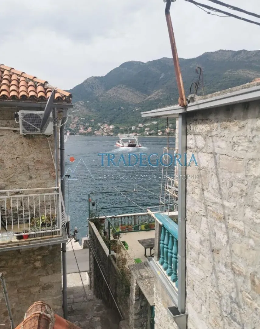 Prodaja, kuća, 146m², Lepetani, Tivat