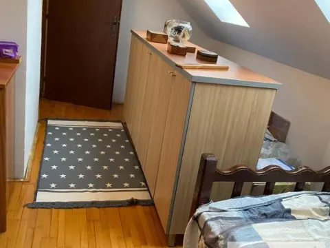Prodaja, četvorosoban stan, 104m², Zemun Centar, Zemun Sve Podlokacije - image 10