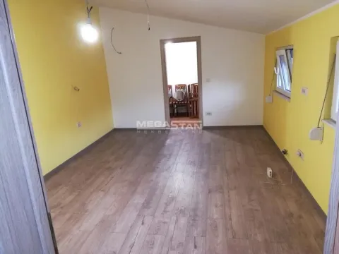 Prodaja, kuća, 272m², Zemun Gornji Grad, Zemun Sve Podlokacije - image 9