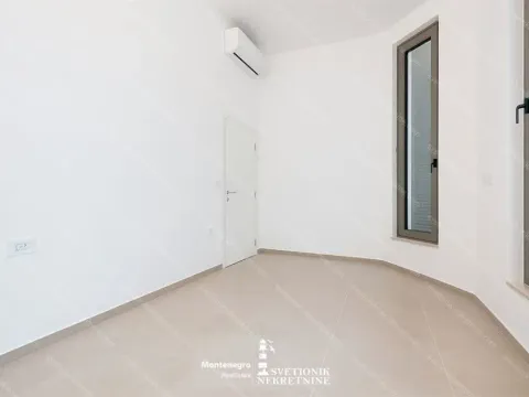 Sale, one bedroom apartment, 50m², Meljine, Herceg Novi - image 4