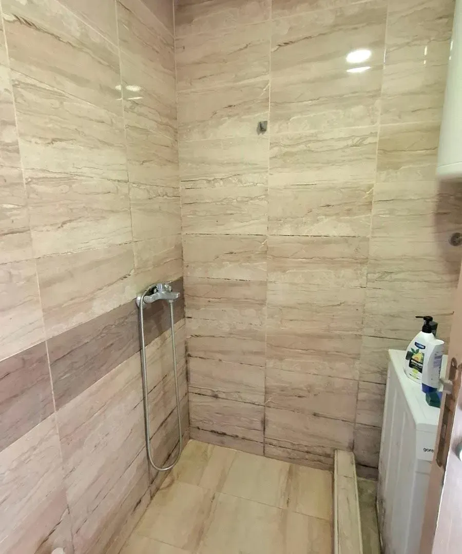 Prodaja, trosoban stan, 67m², Železnik, Beograd