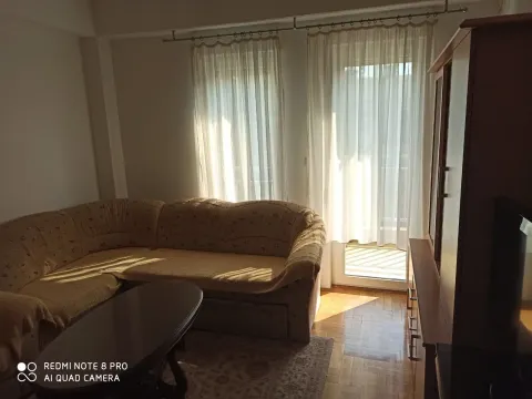 Izdavanje, jednosoban stan, 39m², Blok 9, Podgorica - image 5