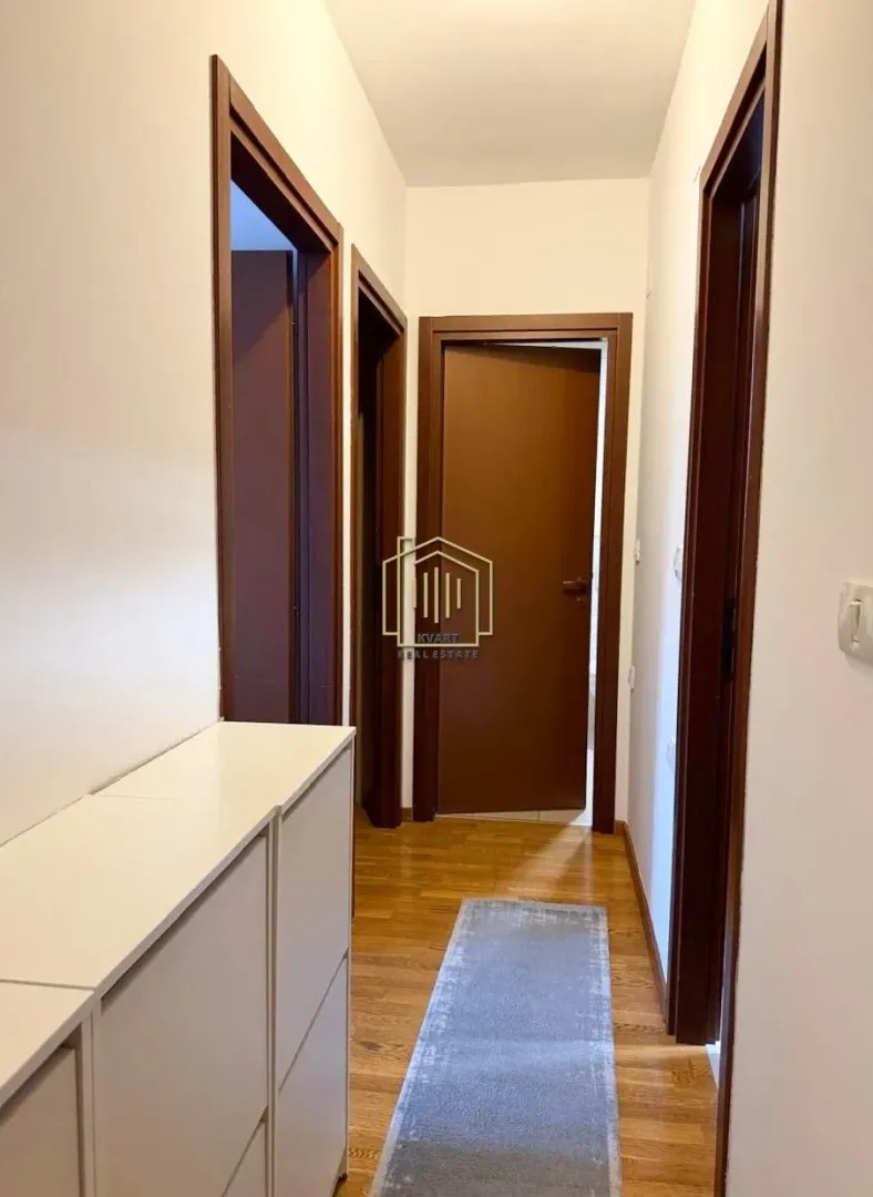 Rent, two bedroom apartment, 68m², City Kvart, Podgorica
