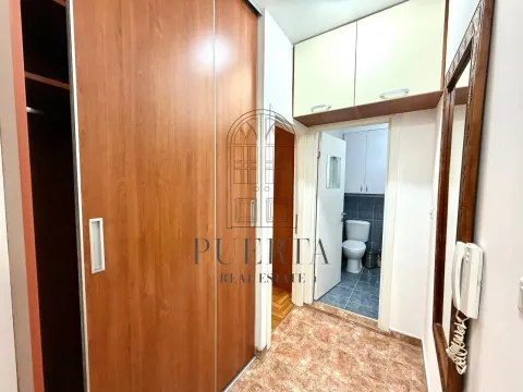 Rent, two bedroom apartment, 60m², Blok 6, Podgorica - image 16