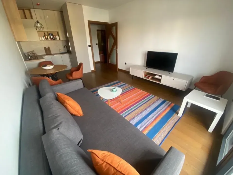Izdavanje, jednosoban stan, 49m², Ljubović, Podgorica