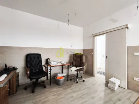 Prodaja, trosoban stan, 139m², Gornja Gorica, Podgorica - image 14