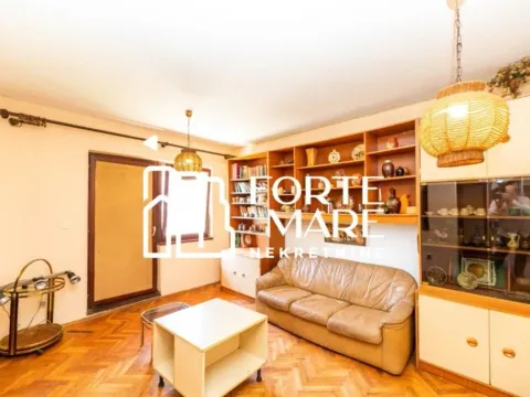 Sale, house, 250m², Igalo, Herceg Novi - image 13