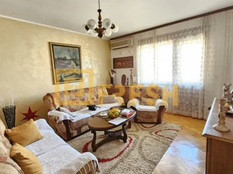 Prodaja, kuća, 115m², Stari Aerodrom, Podgorica - image 4