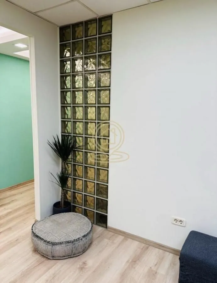 Rent, office space, 90m², Stari Grad, Beograd