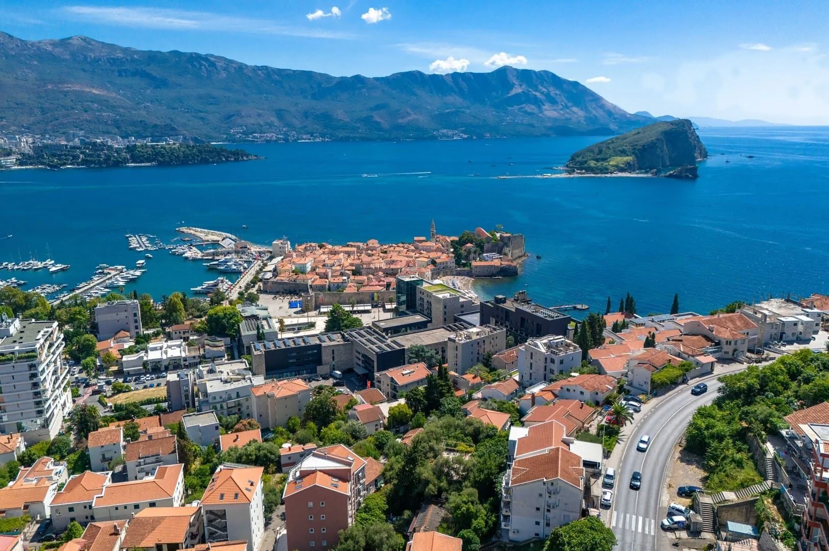 Sale, two bedroom apartment, 73m², Gospoština, Budva