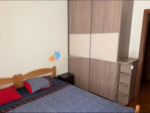 Izdavanje, stan, 170m², Savski Venac, Beograd - image 8