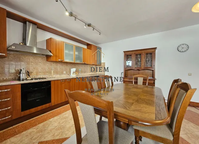 Rent, three bedroom apartment, 116m², Bjeliši, Bar