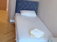 Rent, two bedroom apartment, 81m², Dobrota, Kotor - image 13