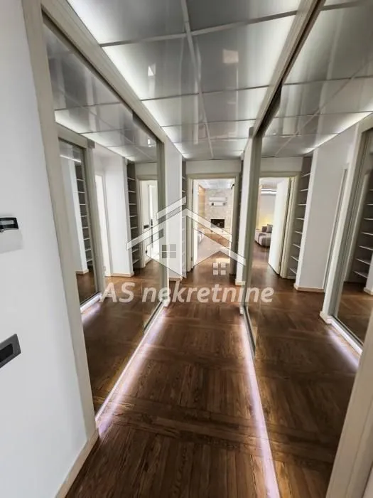 Rent, apartment, 148m², Savski Venac, Beograd