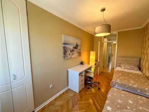 Rent, two bedroom apartment, 85m², Preko Morače, Podgorica - image 10