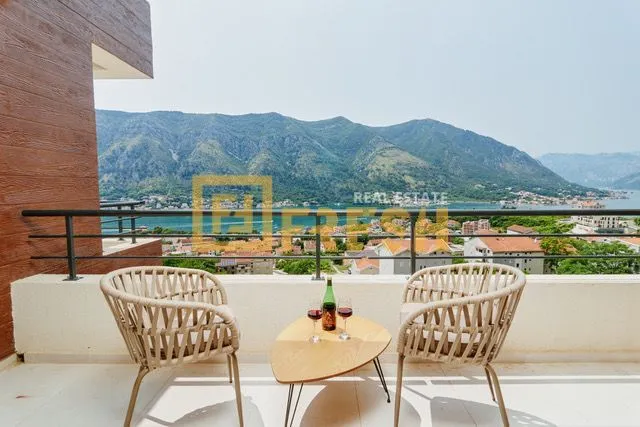 Prodaja, jednosoban stan, 50m², Kotor, Crna Gora