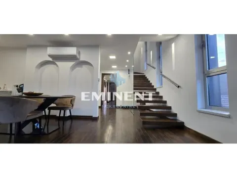 Prodaja, stan, 196m², Severni Bulevar, Zvezdara Sve Podlokacije - image 5