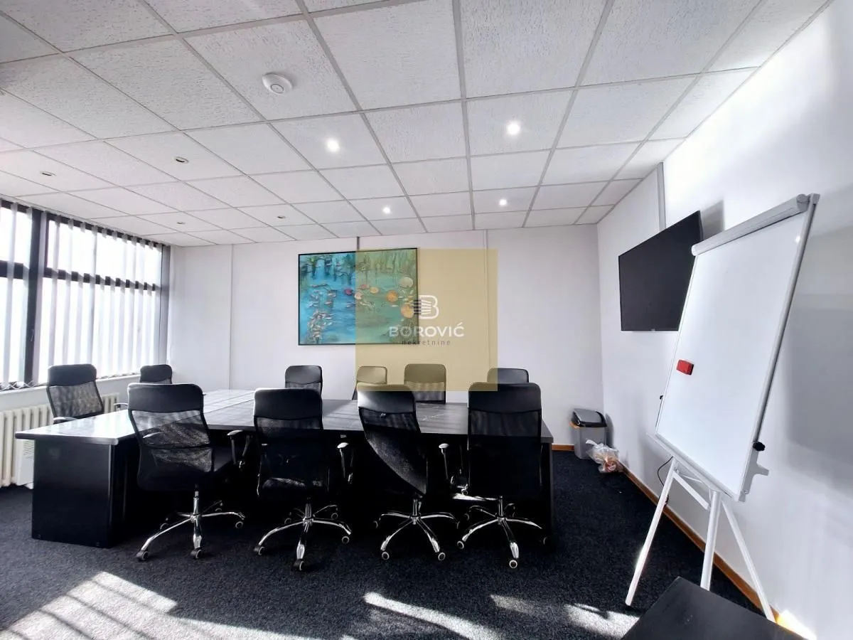Rent, office space, 215m², Banovo Brdo, Beograd