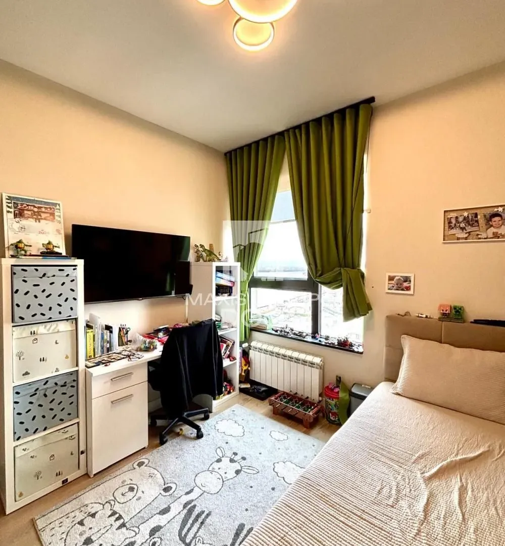 Prodaja, četvorosoban stan, 124m², Savski Venac, Beograd