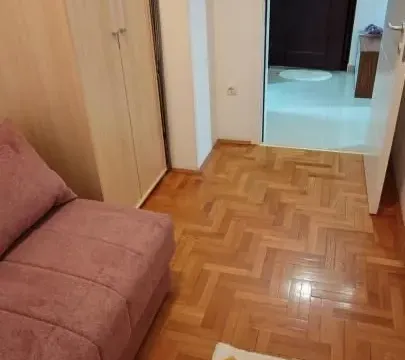 Izdavanje, jednosoban stan, 38m², Bulevar Oslobodjenja, Novi Sad Sve Podlokacije - image 8