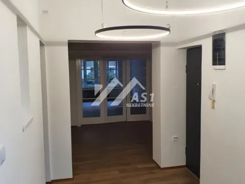 Izdavanje, poslovni prostor, 100m², Novi Sad Sve Podlokacije, Novi Sad - image 7