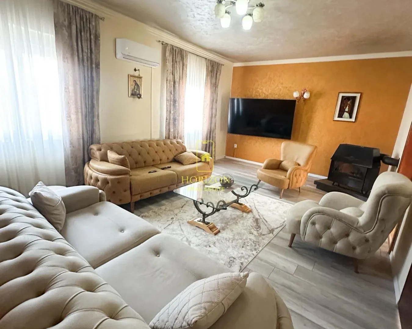 Prodaja, kuća, 191m², Tološi, Podgorica
