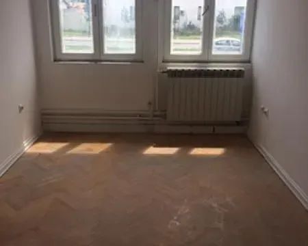 Izdavanje, poslovni prostor, 705m², Zemun Gornji Grad, Zemun Sve Podlokacije - image 11
