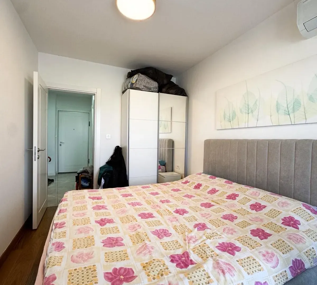 Prodaja, jednosoban stan, 45m², Tološka šuma, Podgorica