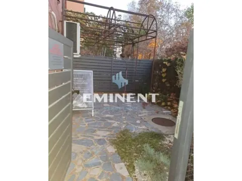 Izdavanje, stan, 105m², Bežanijska Kosa Sve Podlokacije, Beograd - image 10