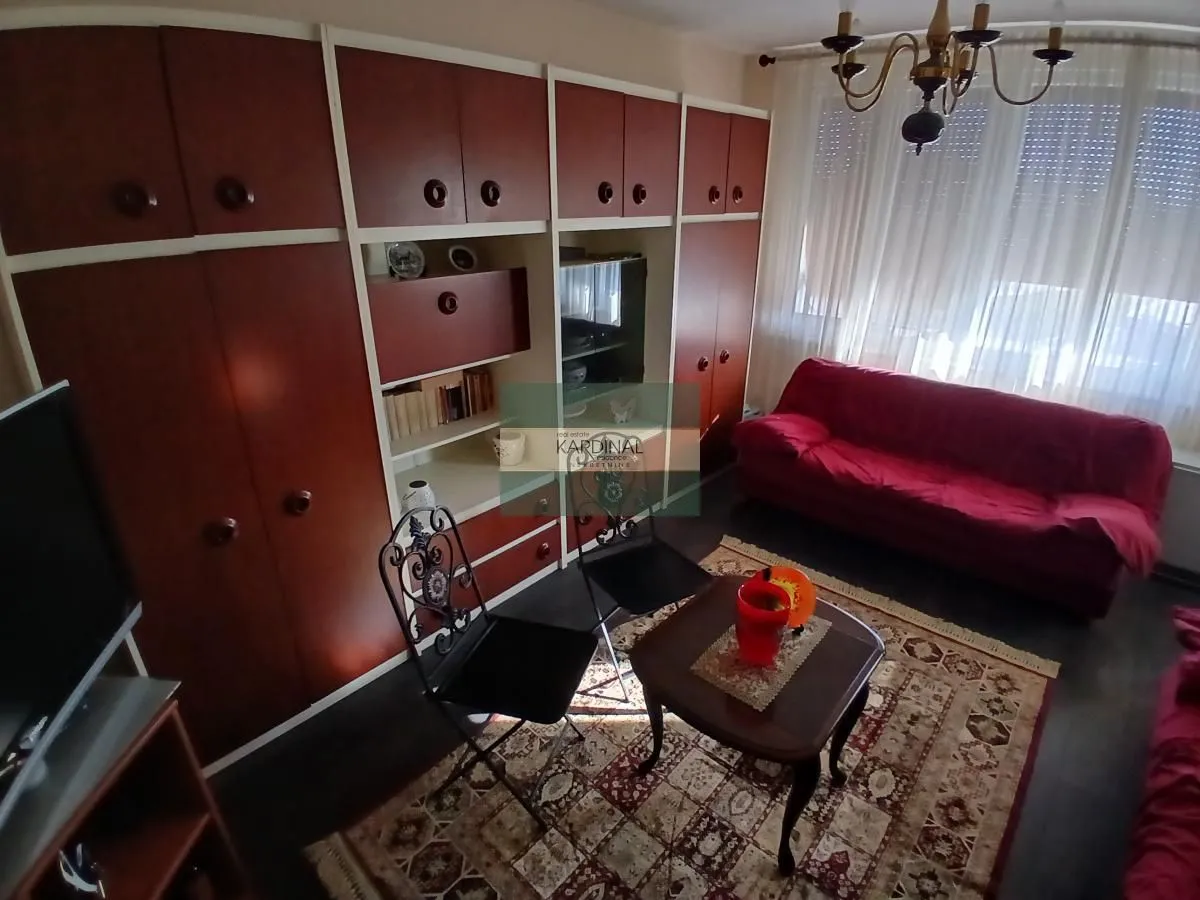 Prodaja, dvosoban stan, 60m², Centar, Jagodina