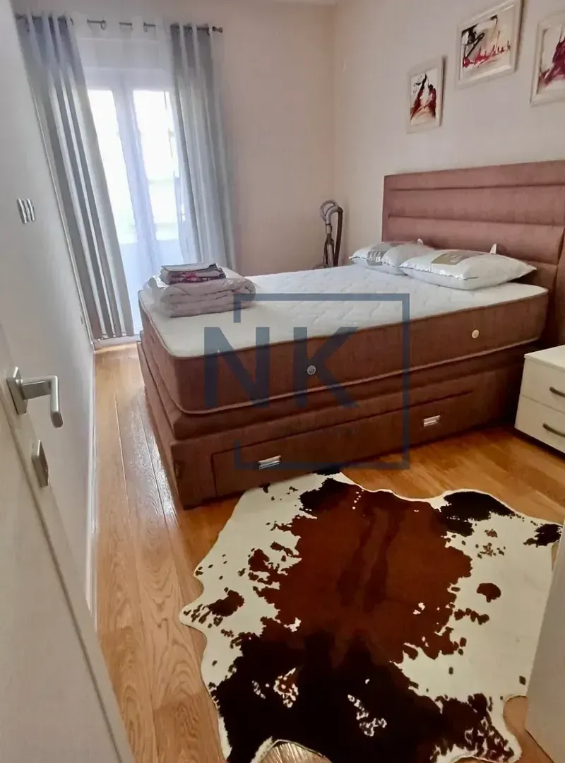 Rent, one bedroom apartment, 402m², Central Point, Podgorica