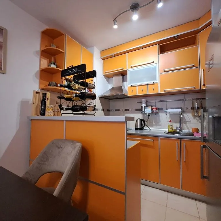 Prodaja, dvosoban stan, 70m², Stari Aerodrom, Podgorica