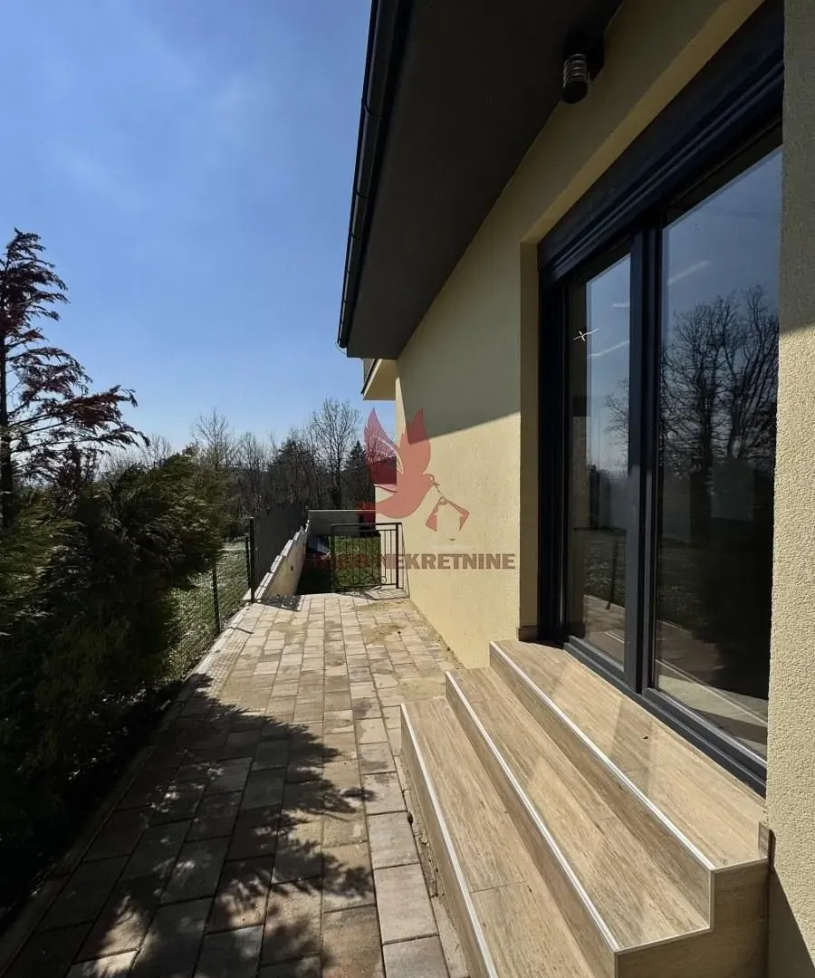 Prodaja, kuća, 184m², Mladenovac, Beograd