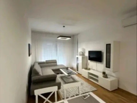 Izdavanje, jednosoban stan, 47m², Zabjelo, Podgorica