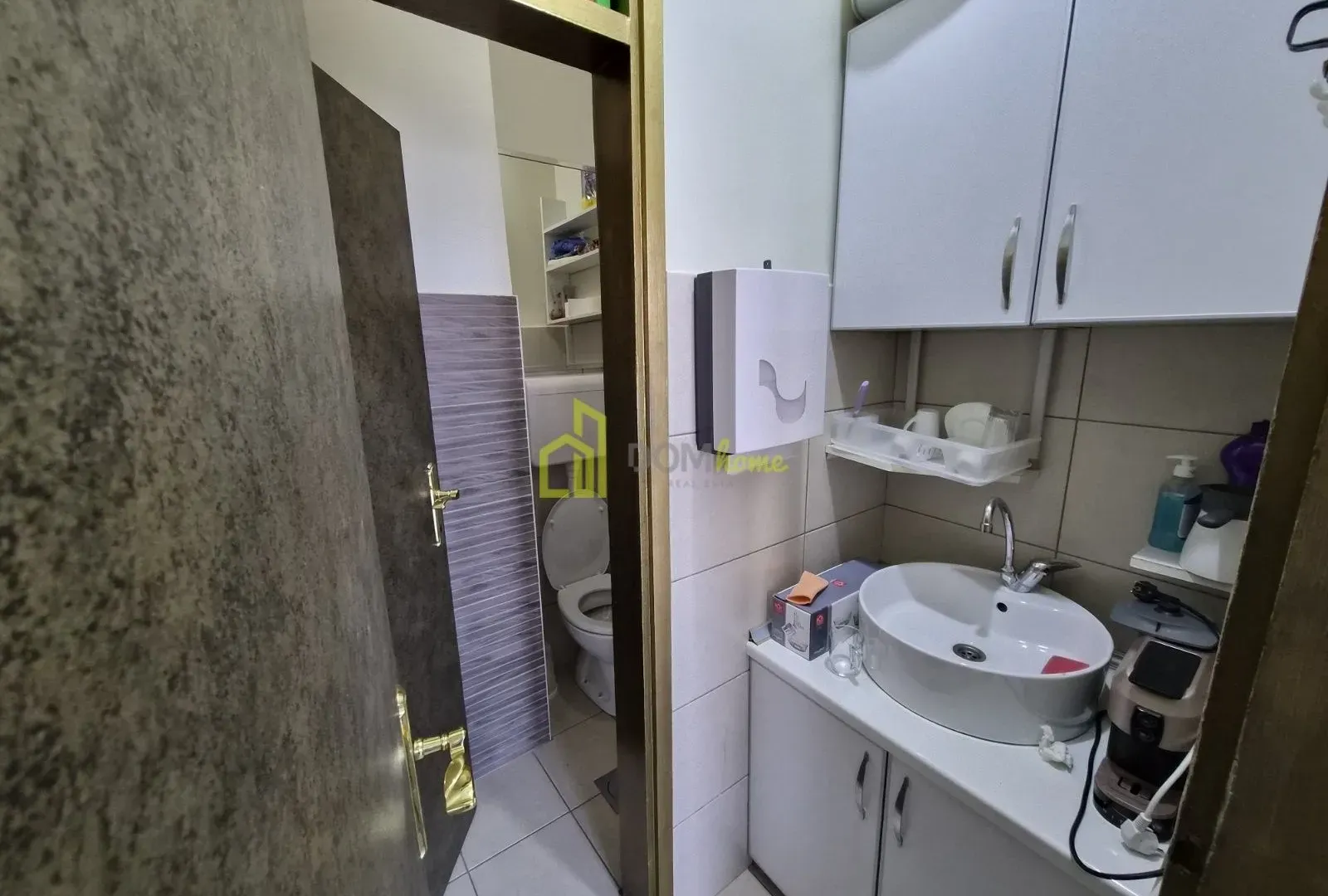 Sale, office space, 60m², Pejton, Podgorica