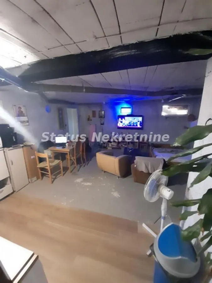 Prodaja, kuća, 160m², Futog, Novi Sad Sve Podlokacije