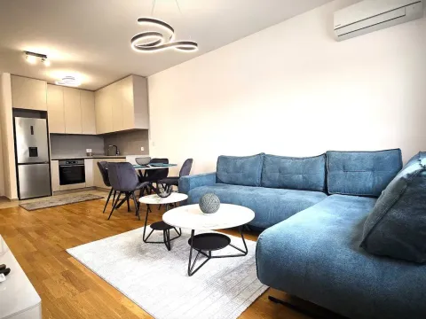 Prodaja, stan, 46m², Stari Aerodrom, Podgorica - image 1