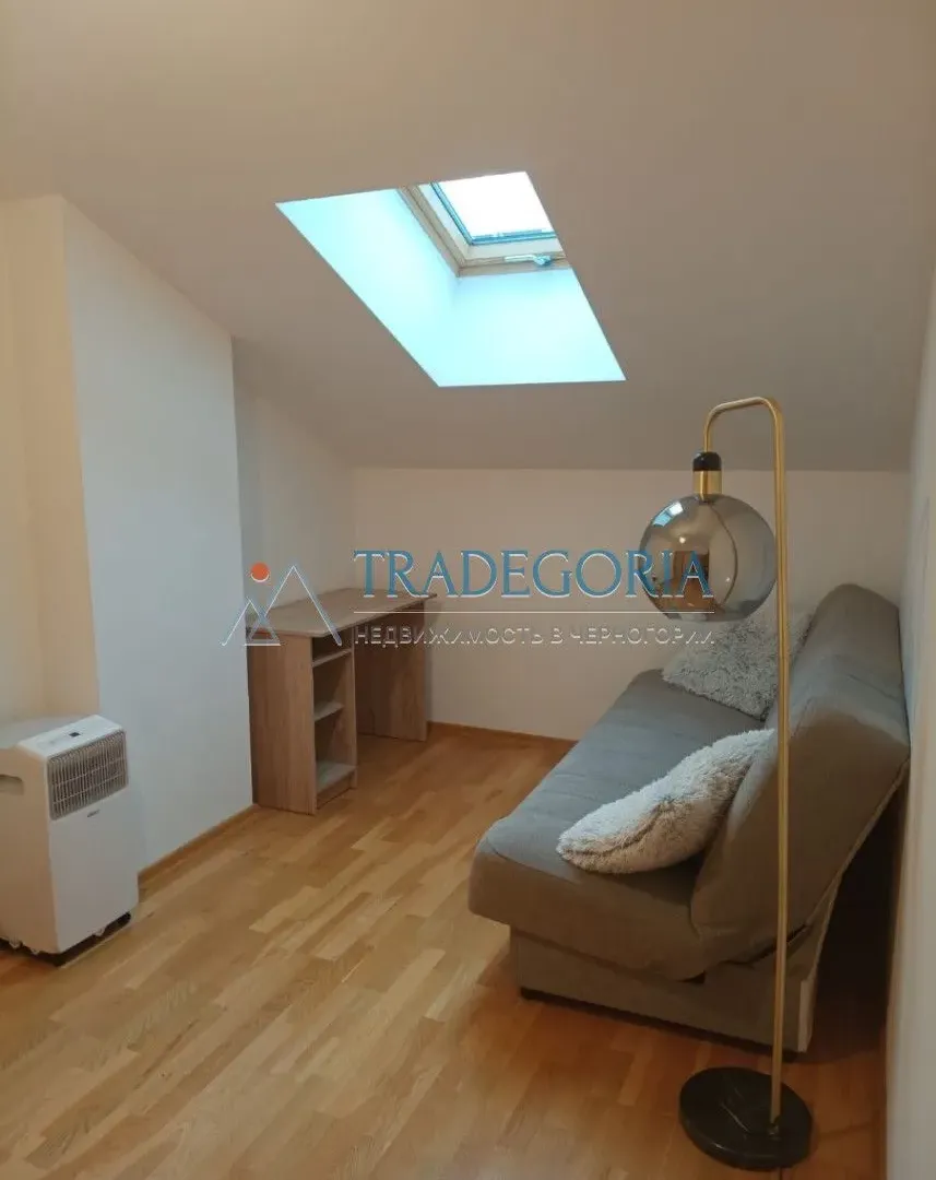 Prodaja, dvosoban stan, 60m², Tivat, Crna Gora