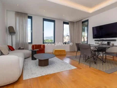 Prodaja, dvosoban stan, 103m², Tivat, Crna Gora - image 1