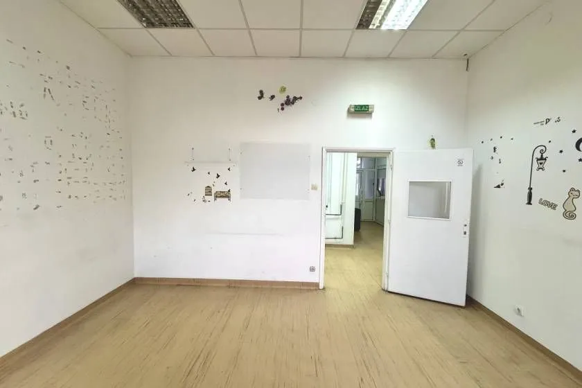 Rent, office space, 150m², Banjica, Voždovac Sve Podlokacije